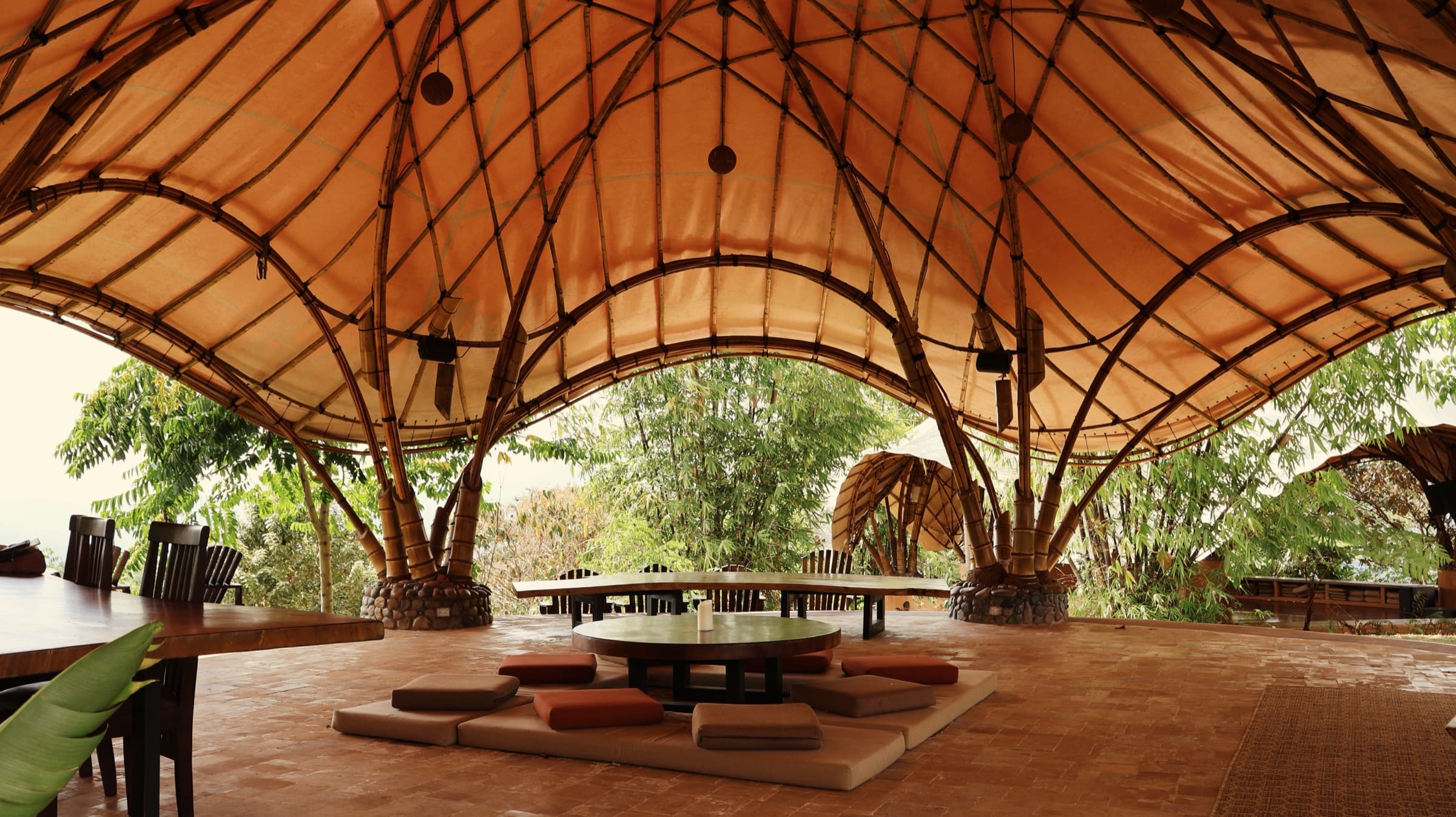 Dining Lounge