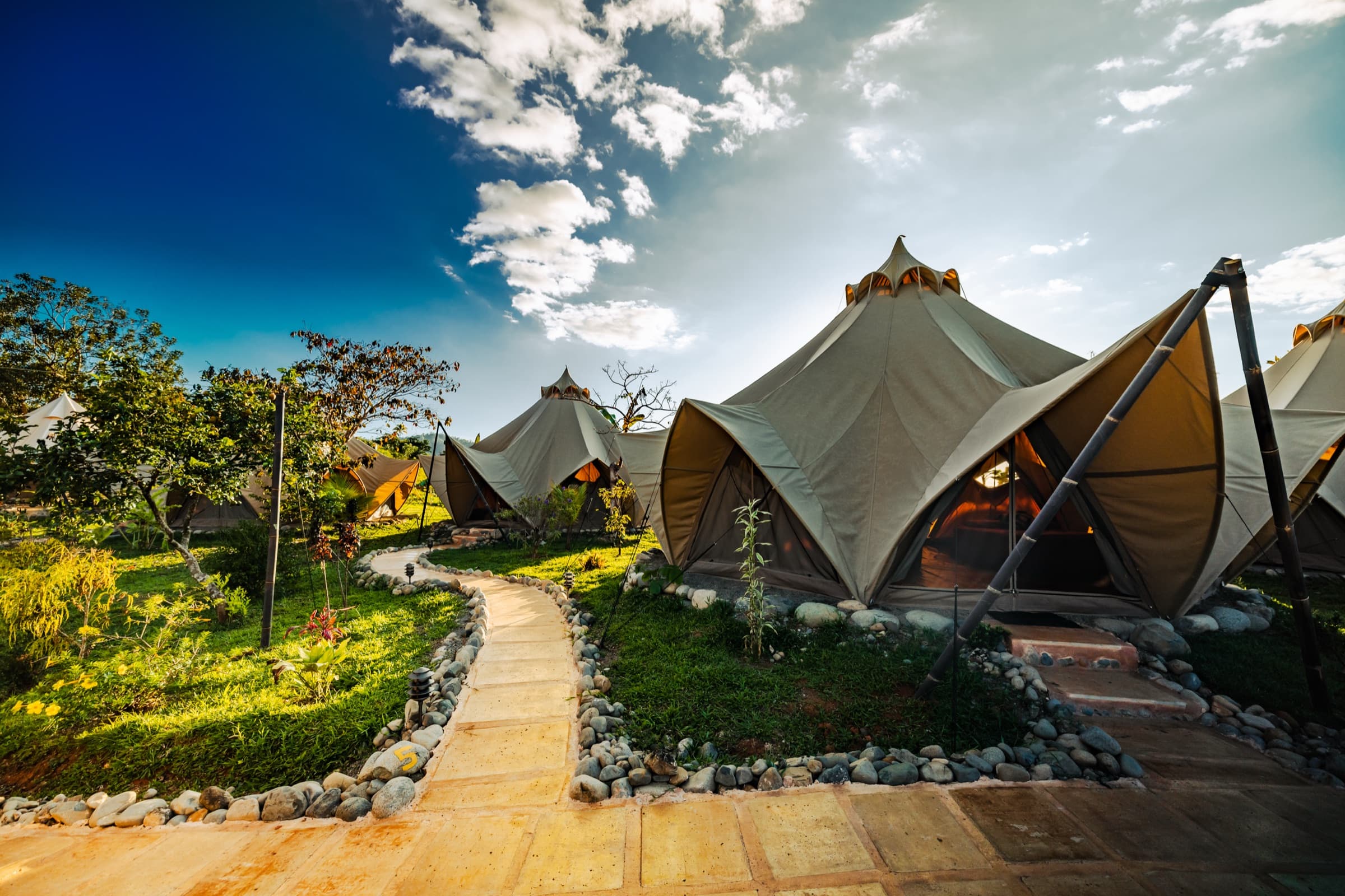 Glamping Nests